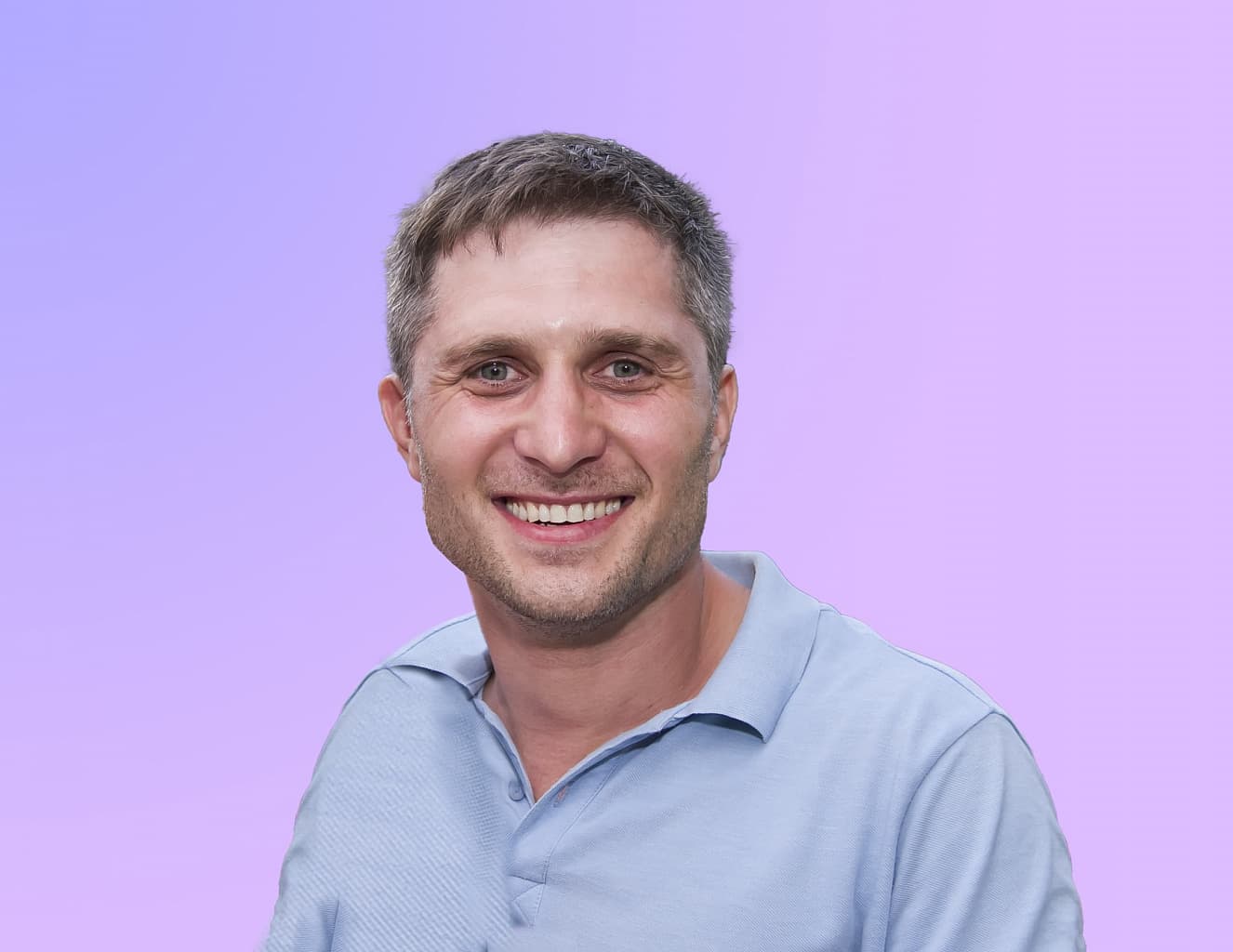 Багаев Омар Махачевич, стоматолог. Принимает детей и взрослых.